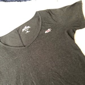 Hollister t-shirt
